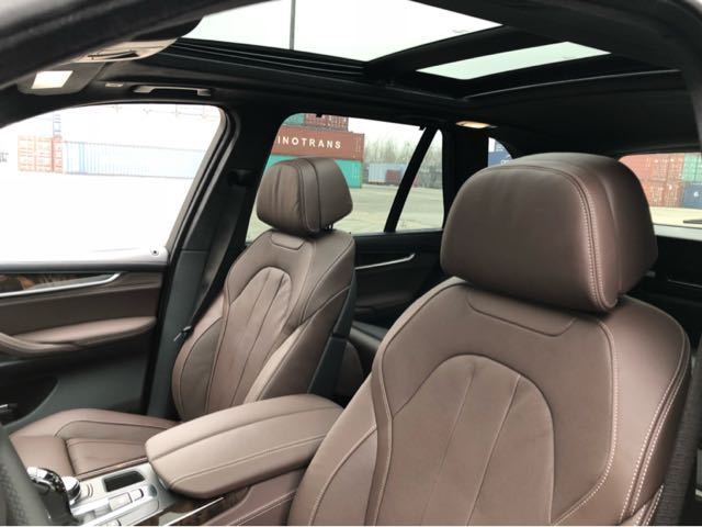 新款宝马15万左右suv,宝马x5豪华中大型suv标杆气场十足