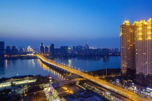 海伦小镇二手房为什么便宜,海伦小镇房子的潜力