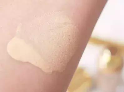 女人必买的10大支粉底液,天价好用的粉底液