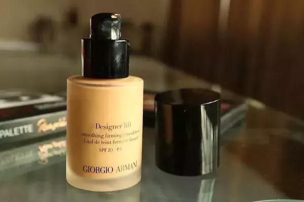 女人必买的10大支粉底液,天价好用的粉底液