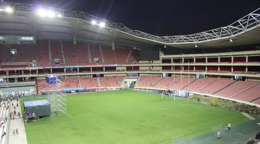 何必惊讶？足球赛事撞车演唱会，这才第11次而已