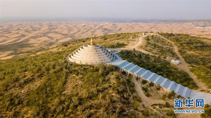 天空之眼瞰库布其沙漠