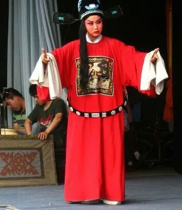 「慢城·艺林」蓝田戏迷们，快来天鹅湖广场过足戏瘾吧！