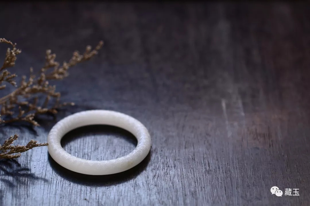 玉手镯定价规律,玉手镯的价格层次