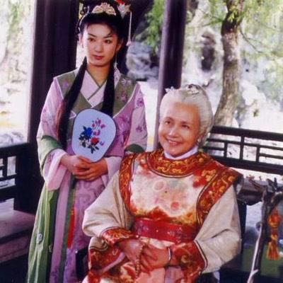 傅艺伟表演儿时,傅艺伟演的何仙姑