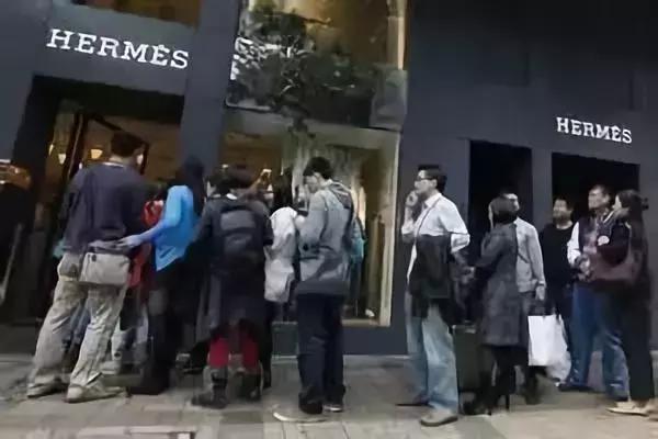 用奢侈品讲解金融,奢侈品金融讲解