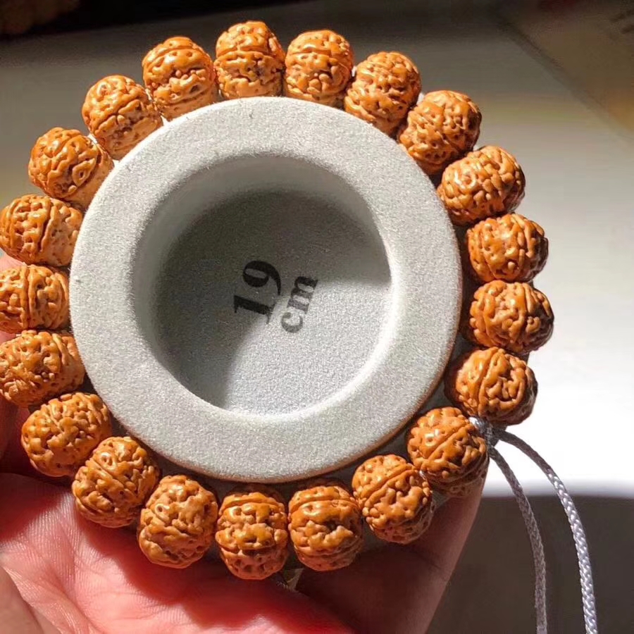 顶级6瓣小金刚手串,六瓣树王小金刚手串