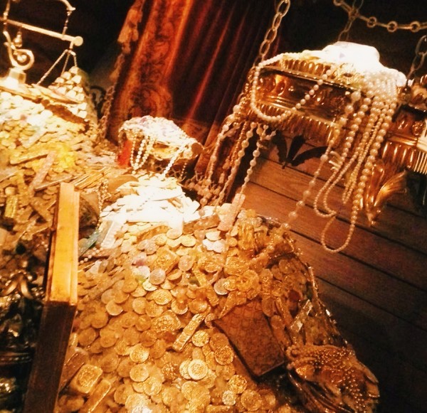 迪士尼旅游全攻略,六月上海迪士尼旅游攻略