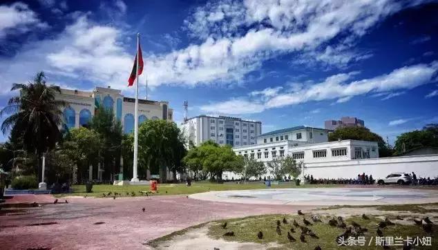 椹皵浠ｅか绂诲鐜囨渶楂樼殑鍥藉,澶╁爞鑳屽悗