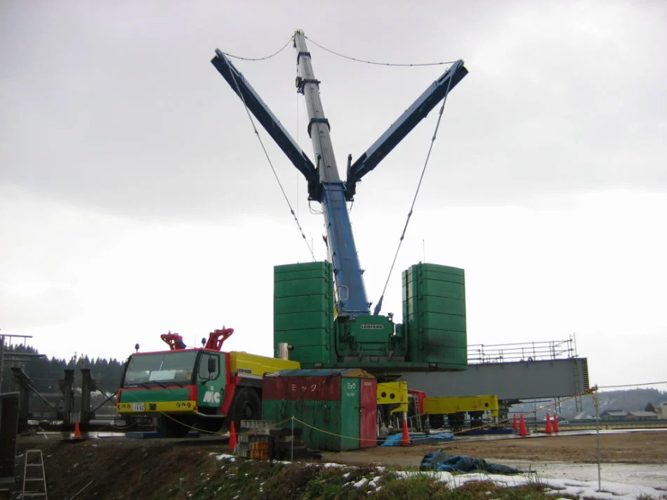日本建筑工地起重机,日本起重机实拍