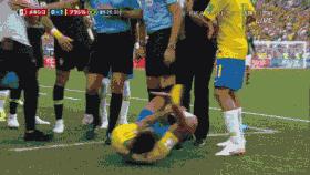 实况足球2021一球成名怎么搞花式,实况足球手游操作技巧单触