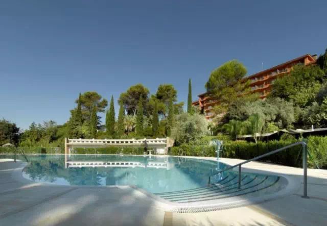 西班牙宫殿风景酒店,亚洲唯一的城堡酒店