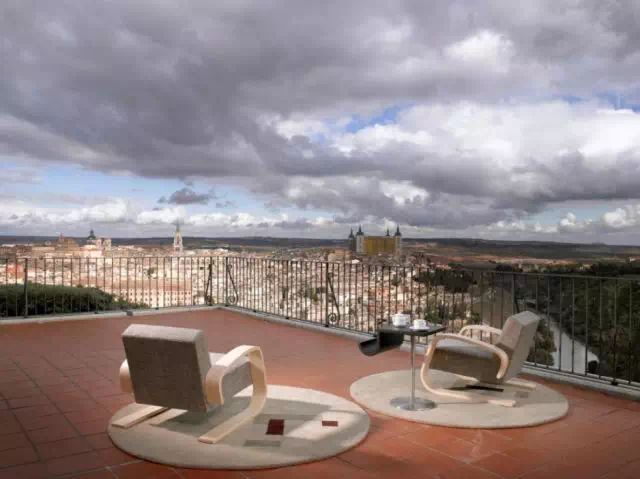 西班牙宫殿风景酒店,亚洲唯一的城堡酒店