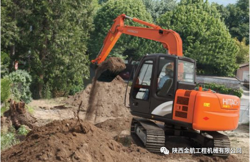 日立zx70新挖机多少钱,日立小型挖掘机zx70