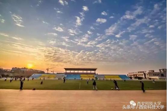 25项奖学金、网红餐厅、有咖啡厅的图书馆，这所高校新生太幸福！