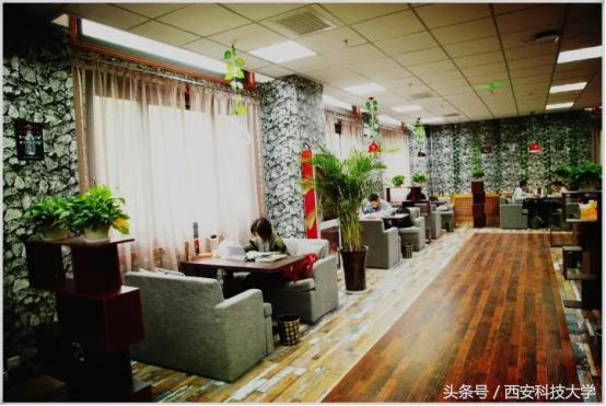 25项奖学金、网红餐厅、有咖啡厅的图书馆，这所高校新生太幸福！