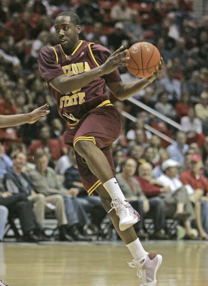 对nike有什么了解,对nike有重要意义的田径场是哪里