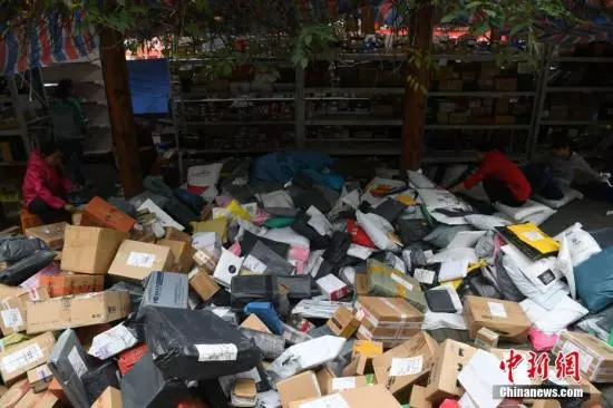 护照可以在异地办理年检吗,护照年检可以异地吗