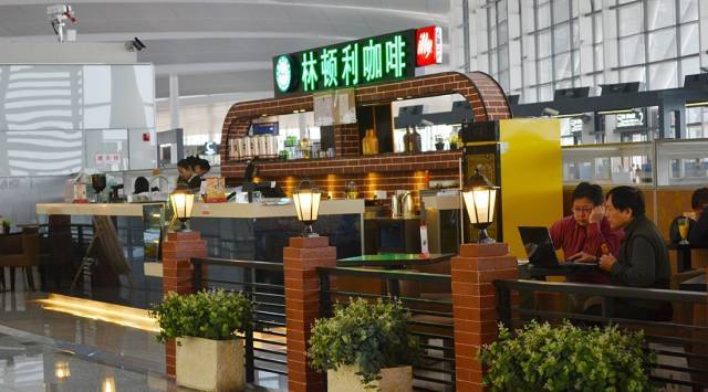 机场吃碗拉面怕破产？别担心，南京禄口机场不到30元就能吃饱！