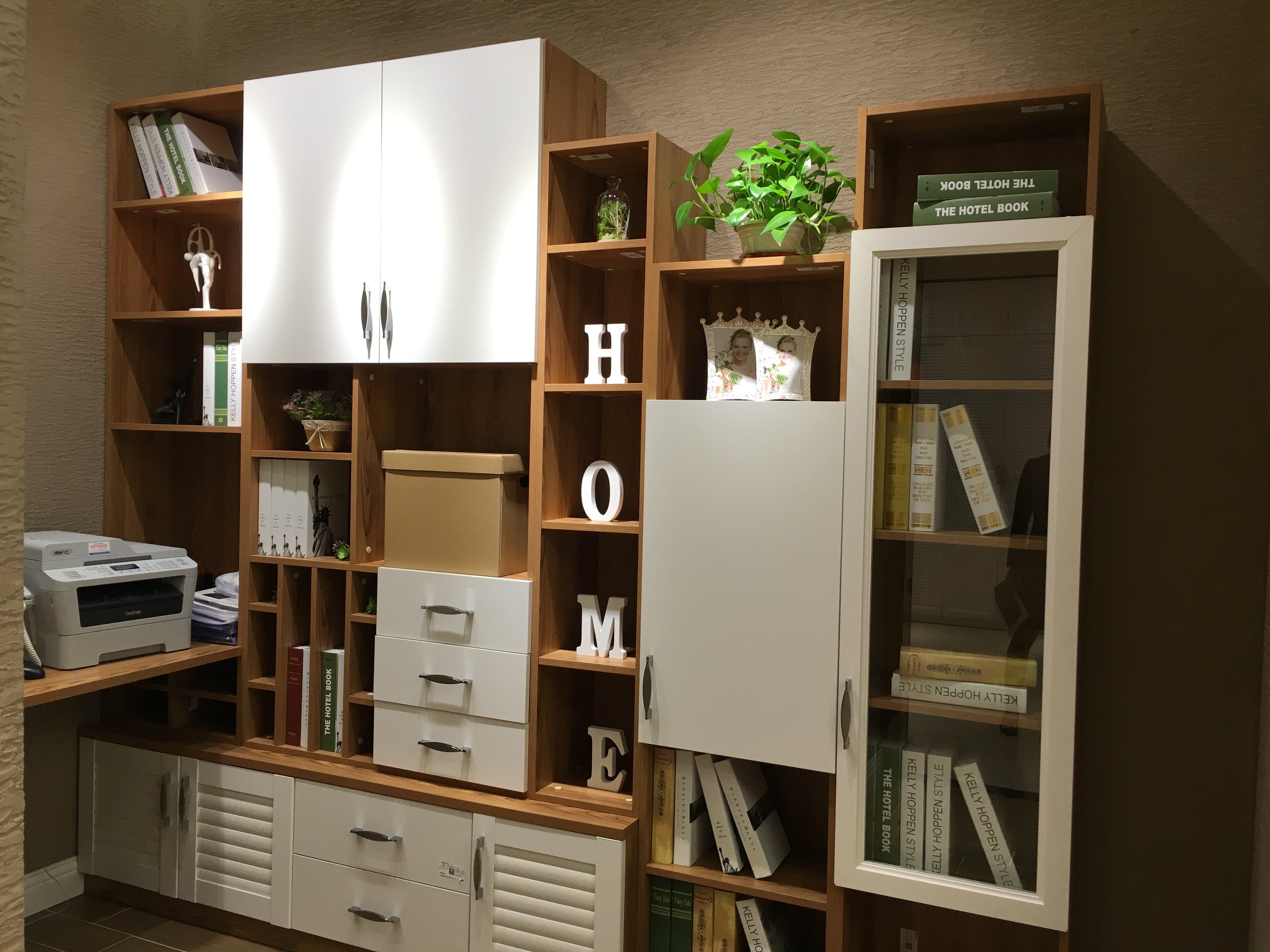 想挣钱的看过来,定制衣柜二线品牌多少钱一平方