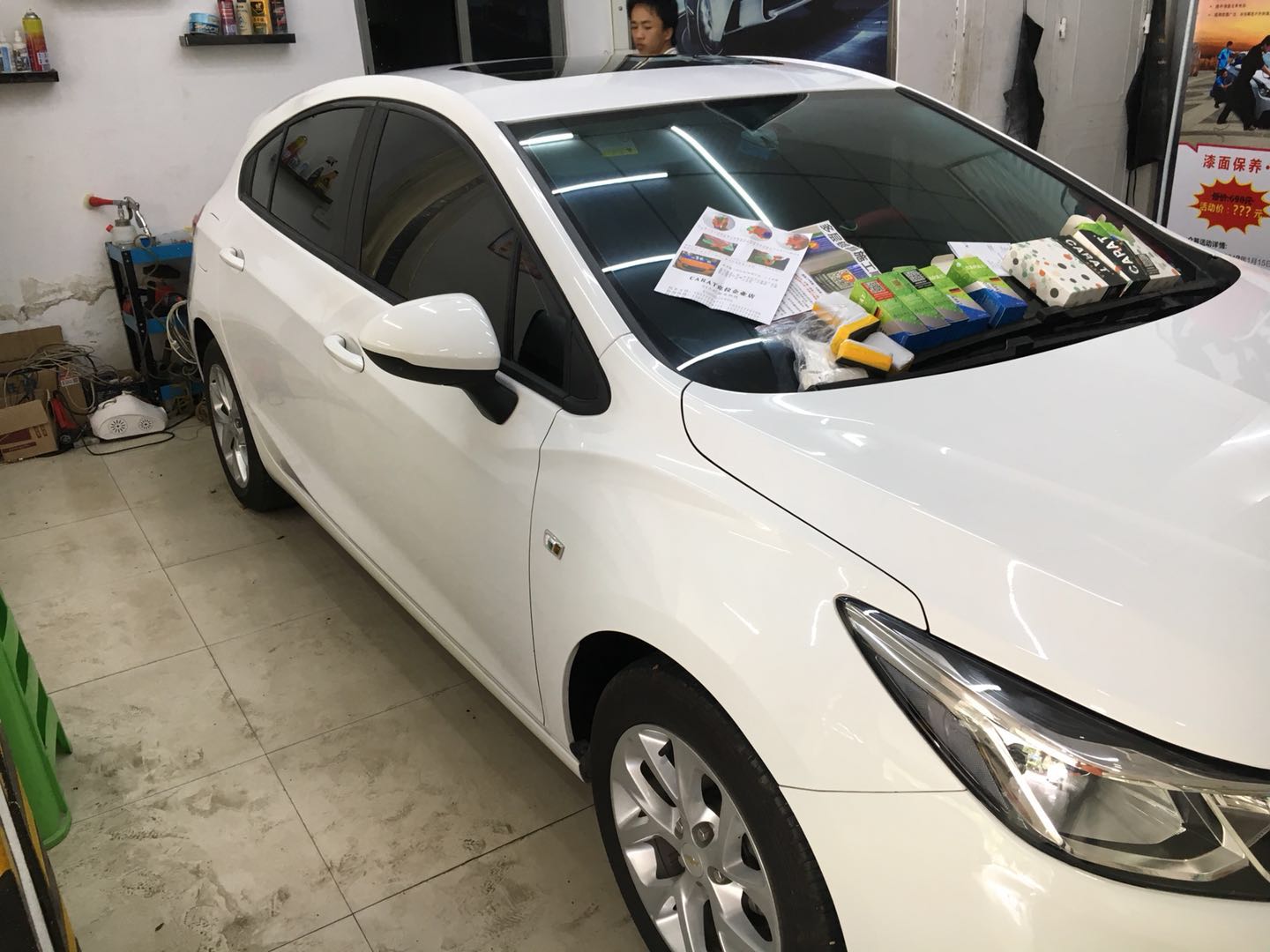 如何判断汽车镀晶层该重新镀晶了,什么是给汽车镀晶