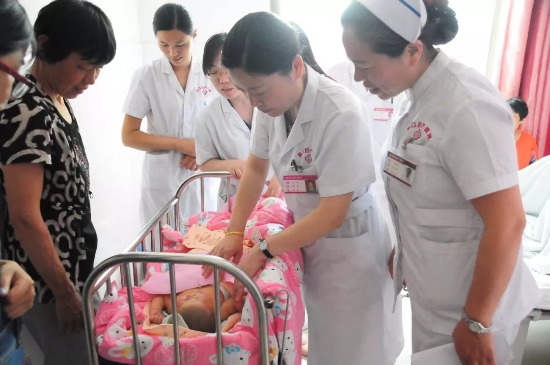 不忘初心砥砺前行李艳玲,不忘初心产科医生