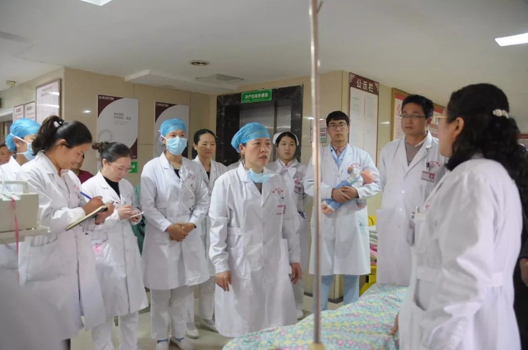 不忘初心砥砺前行李艳玲,不忘初心产科医生