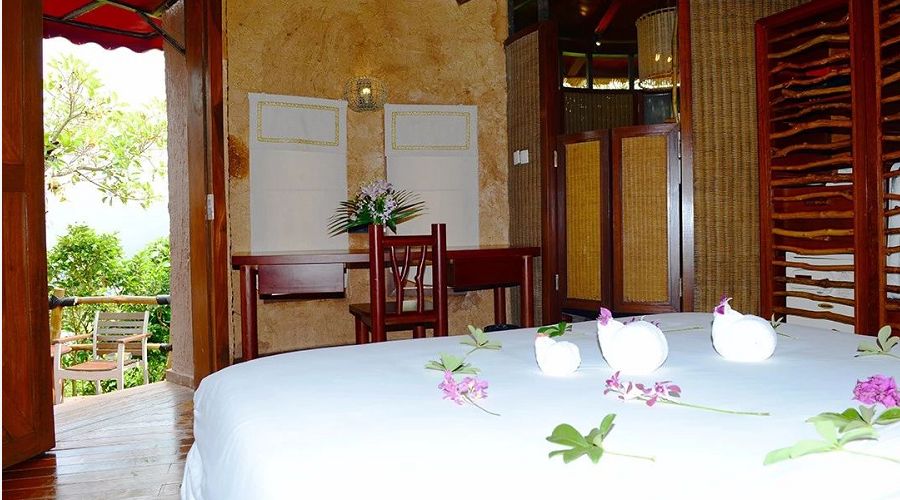 三亚鸟巢森林树屋酒店视频,三亚鸟巢度假村酒店攻略