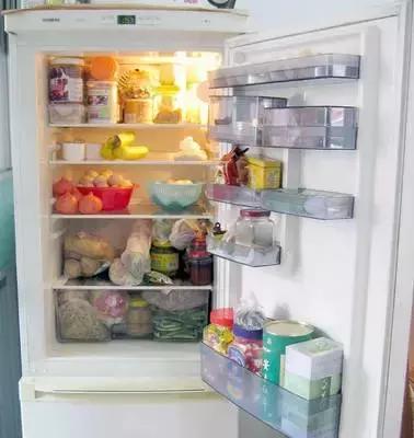 白t恤领口发黄用什么漂白剂,白t恤领口洗白推荐