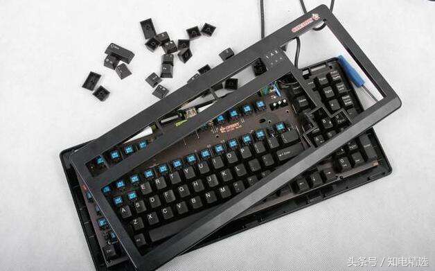 酒精清洗键盘会伤害键盘吗,机械键盘里面怎么清洗