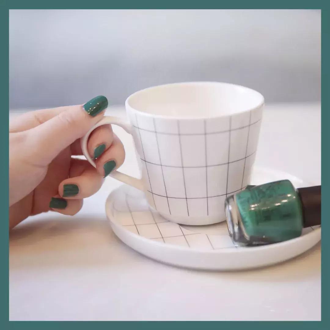 显白指甲油黄黑皮推荐,显白的指甲油色适合黄黑皮