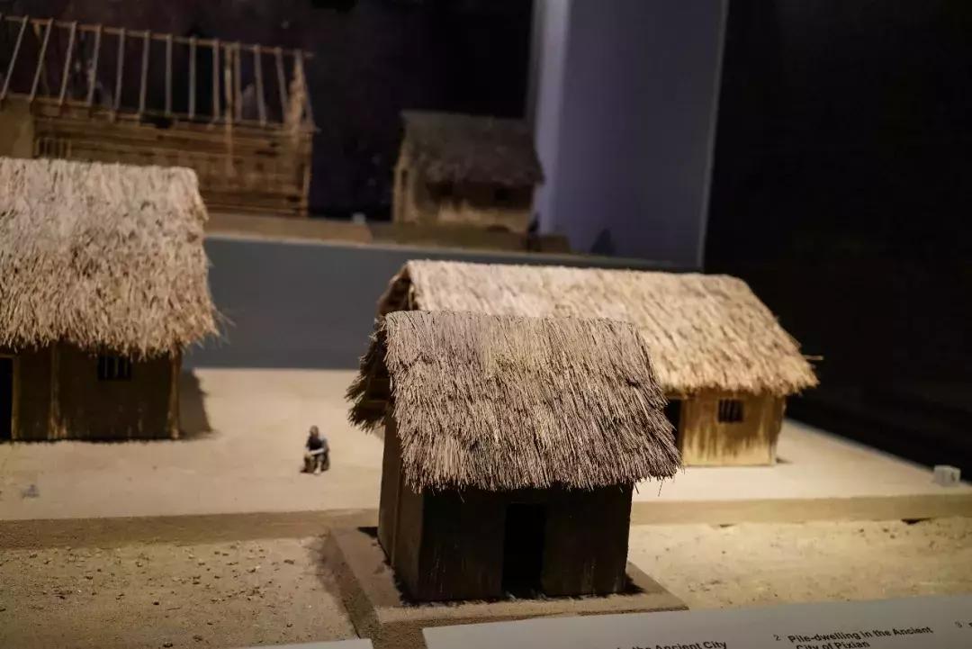 解说成都的历史书,关于成都的历史故事