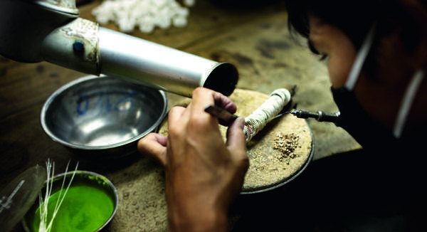 明明可以靠脸吃饭偏偏要靠嘴,明明可以靠脸吃饭偏偏要靠实力