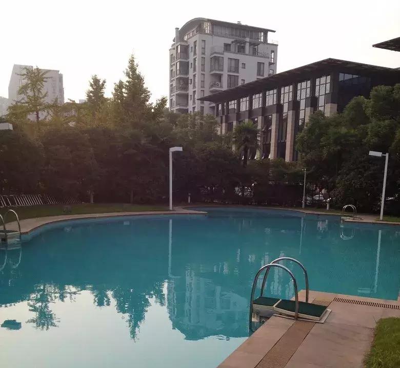 杭州租房一室一卫一厨大概多少钱,杭州上城区单身公寓租房价3300