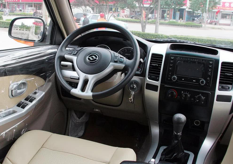 搭载三菱柴油发动机的车型,国产越野车用的三菱的发动机