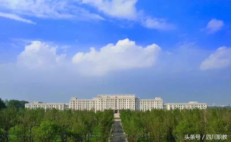 从成都坐几号地铁去四川大学,在成都乘坐地铁