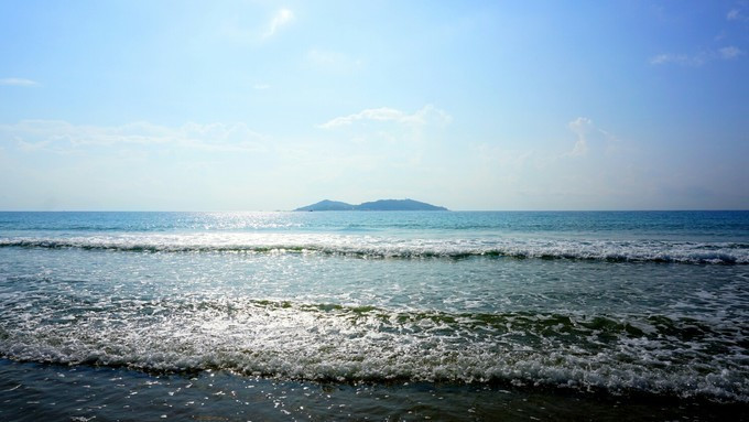 拥抱三亚沙滩,拥抱大海三亚