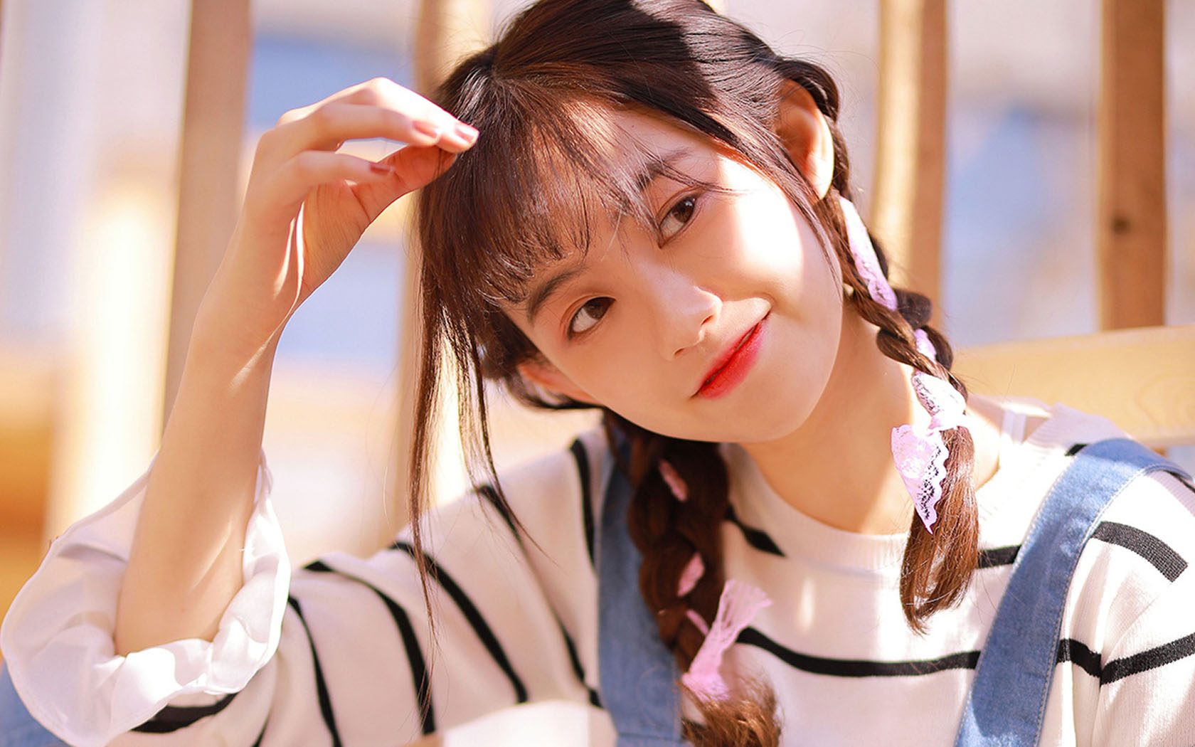 被军界、政界、商界争抢的宠儿欧远宸，如今却被一个丫头弄倒