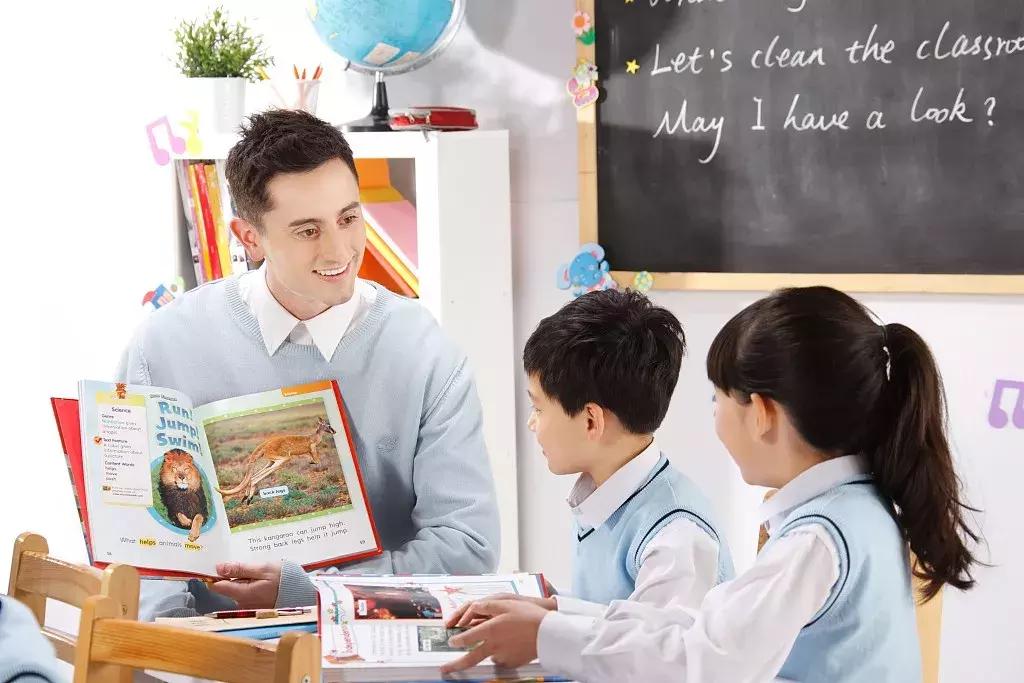 本周提醒！国庆假期火车票今开售、异地可换发出入境证件了……