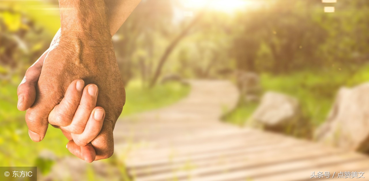 最有深意的简短微信朋友圈句子,微信朋友圈最有魔力的十句话