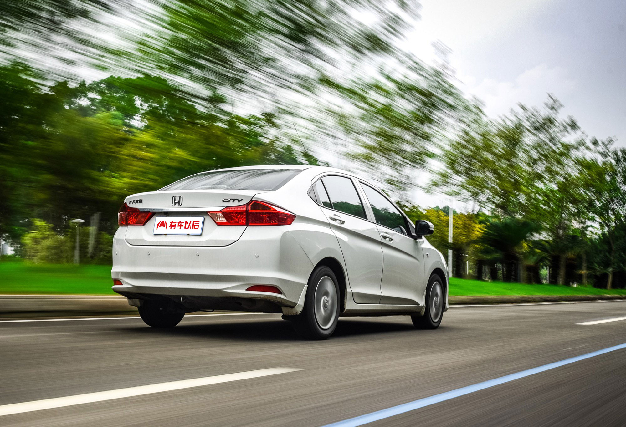 中日韩德美汽车出口对比,中日德系车油耗pk