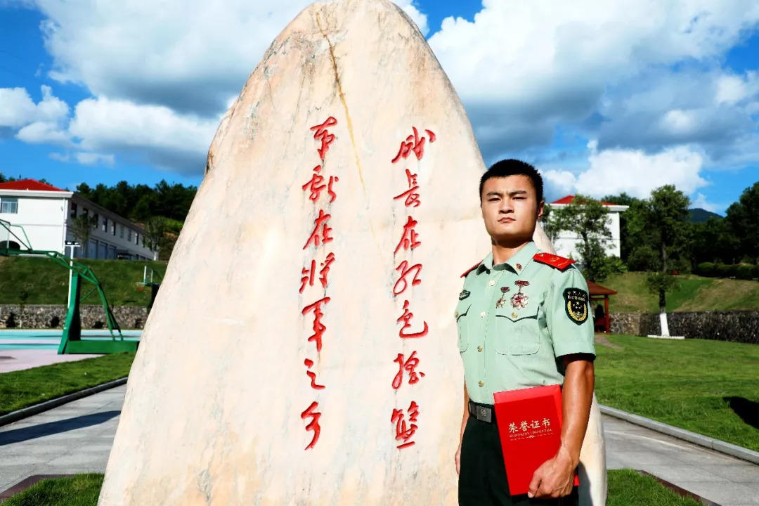 何港龙：成绩只代表过去，奋斗没有休止
