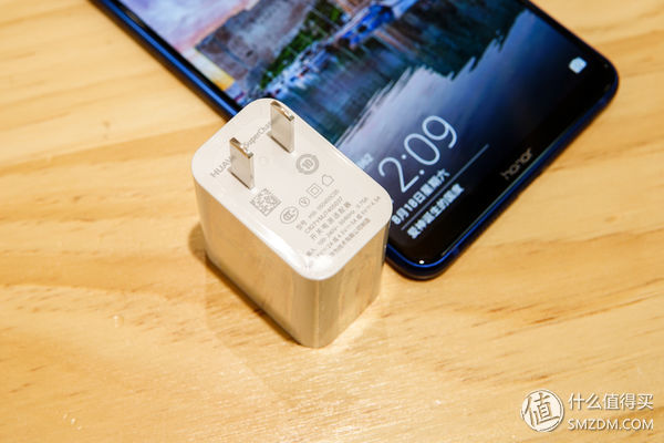 小米max3和荣耀note10该选哪个,小米max3和红米note5对比