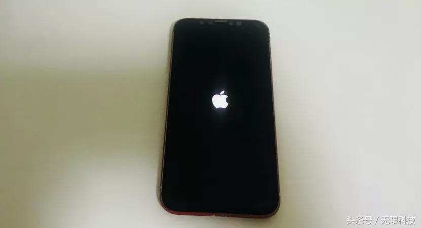 iPhone手机屏保怎么设置,iphone忘记锁屏码怎么保留资料