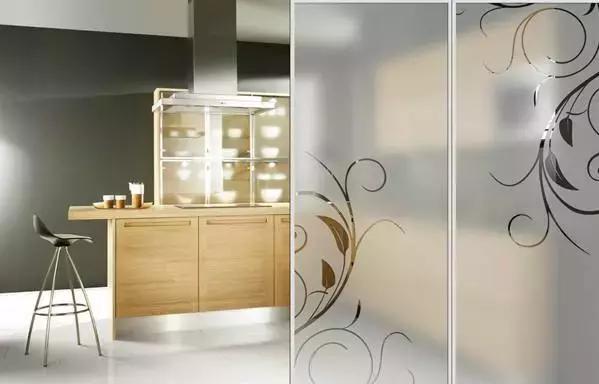 玻璃磨砂膜的优缺点,磨砂玻璃贴膜的作用