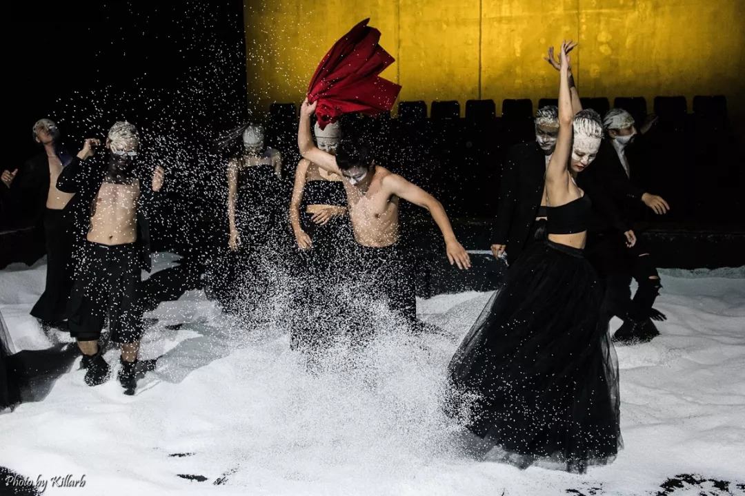 如果一辈子只能放一把火，我选择在火人节丨Weekly