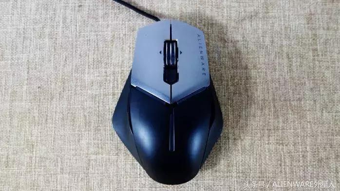 alienware笔记本使用技巧,alienware电竞显示器及外设