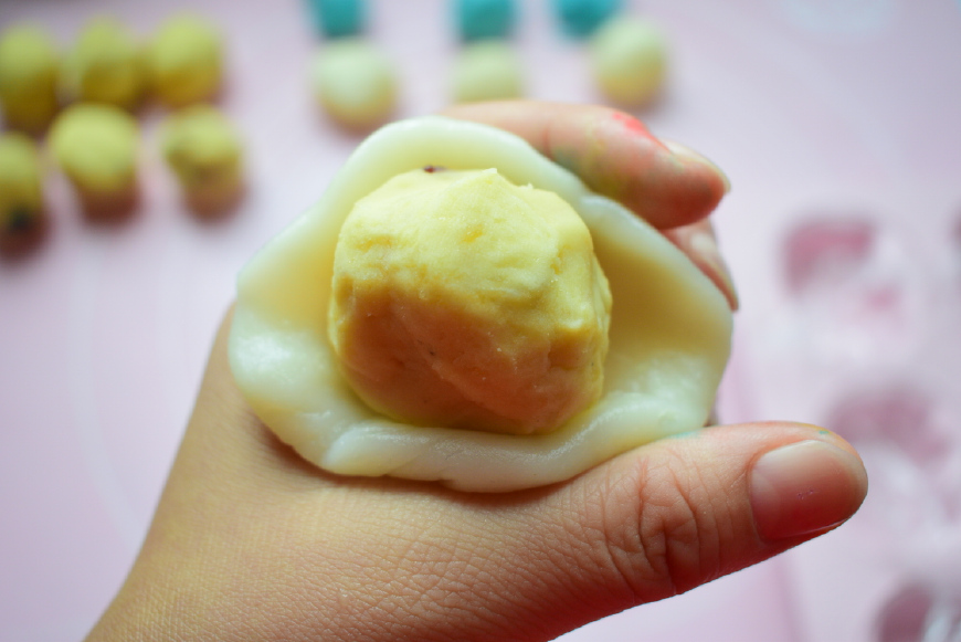 中秋节到了教你做好吃的冰皮月饼,中秋月饼分享品尝