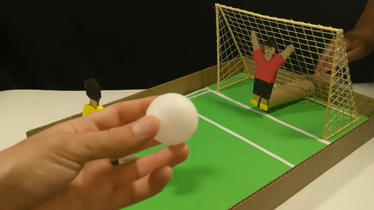 用纸板做足球机,一对一足球游戏手机版