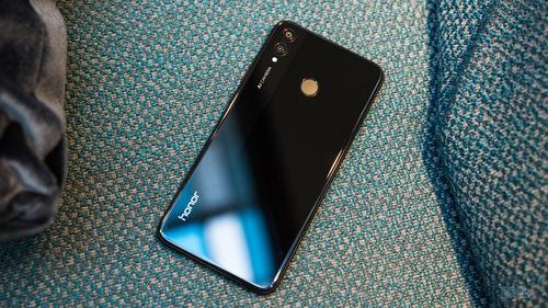 两千年前的荣耀8x评测,荣耀8x评测优缺点